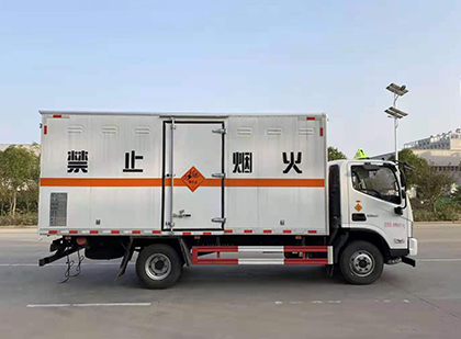 五营爆破器材运输车