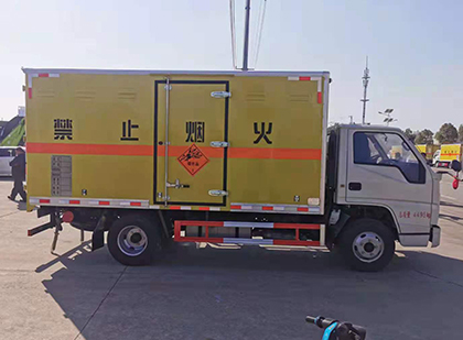 五营爆破器材运输车